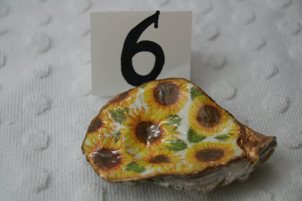 Oyster Trinket Dish (Sunflower)