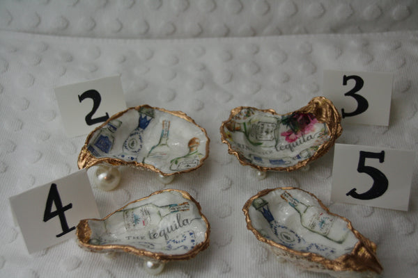 Oyster Trinket Dish (Gold Tequila)
